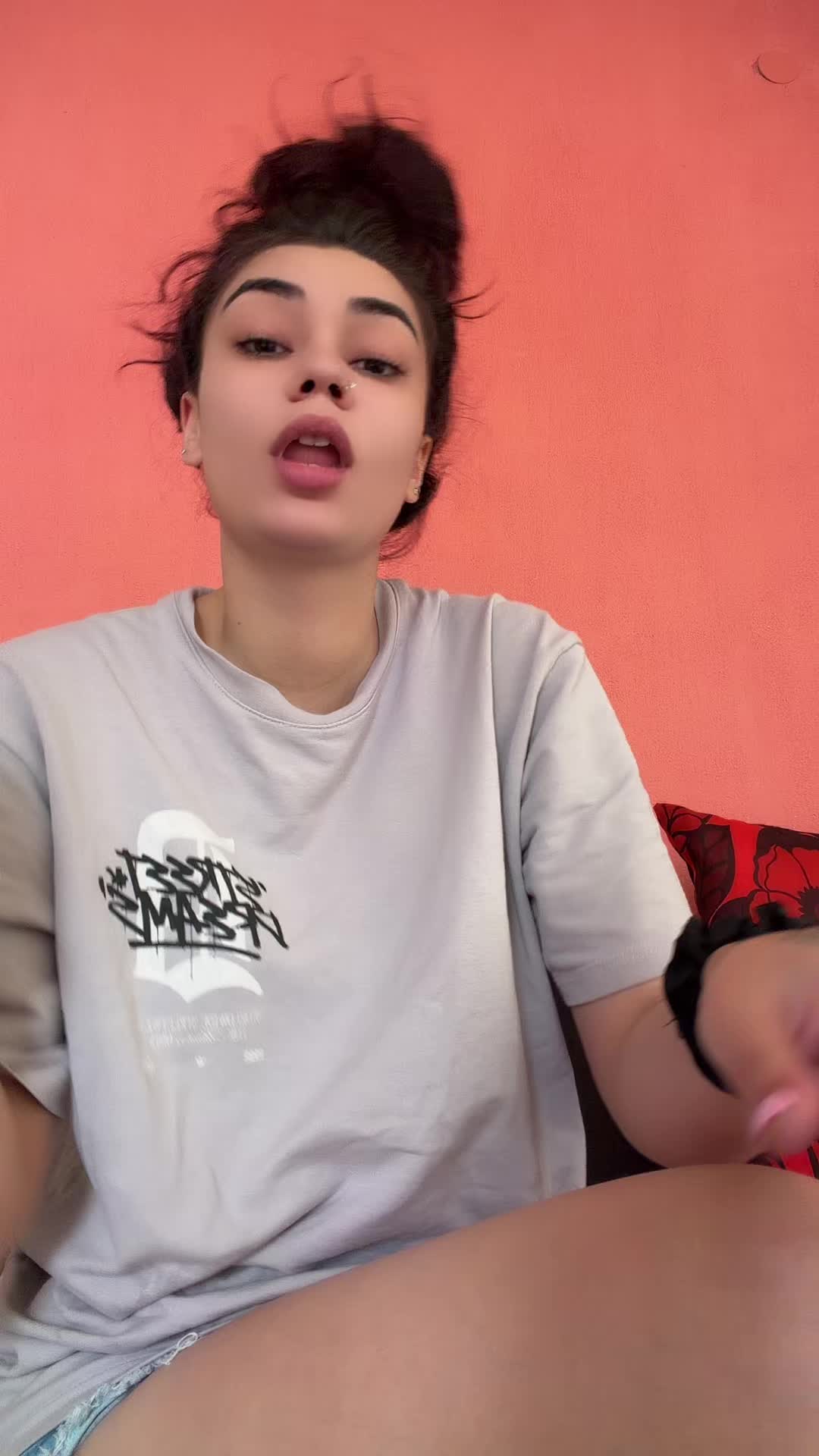 @Violetta Dyuzova