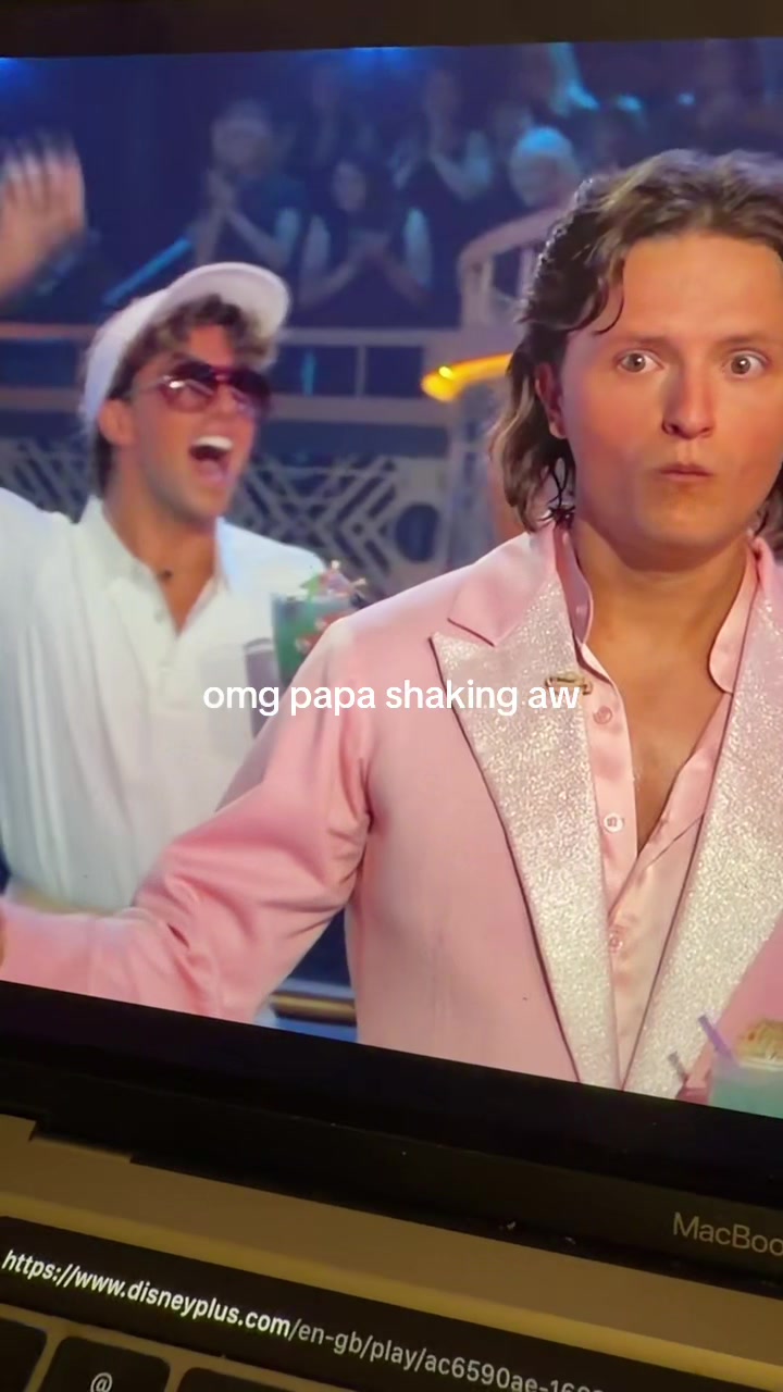 @Mariella