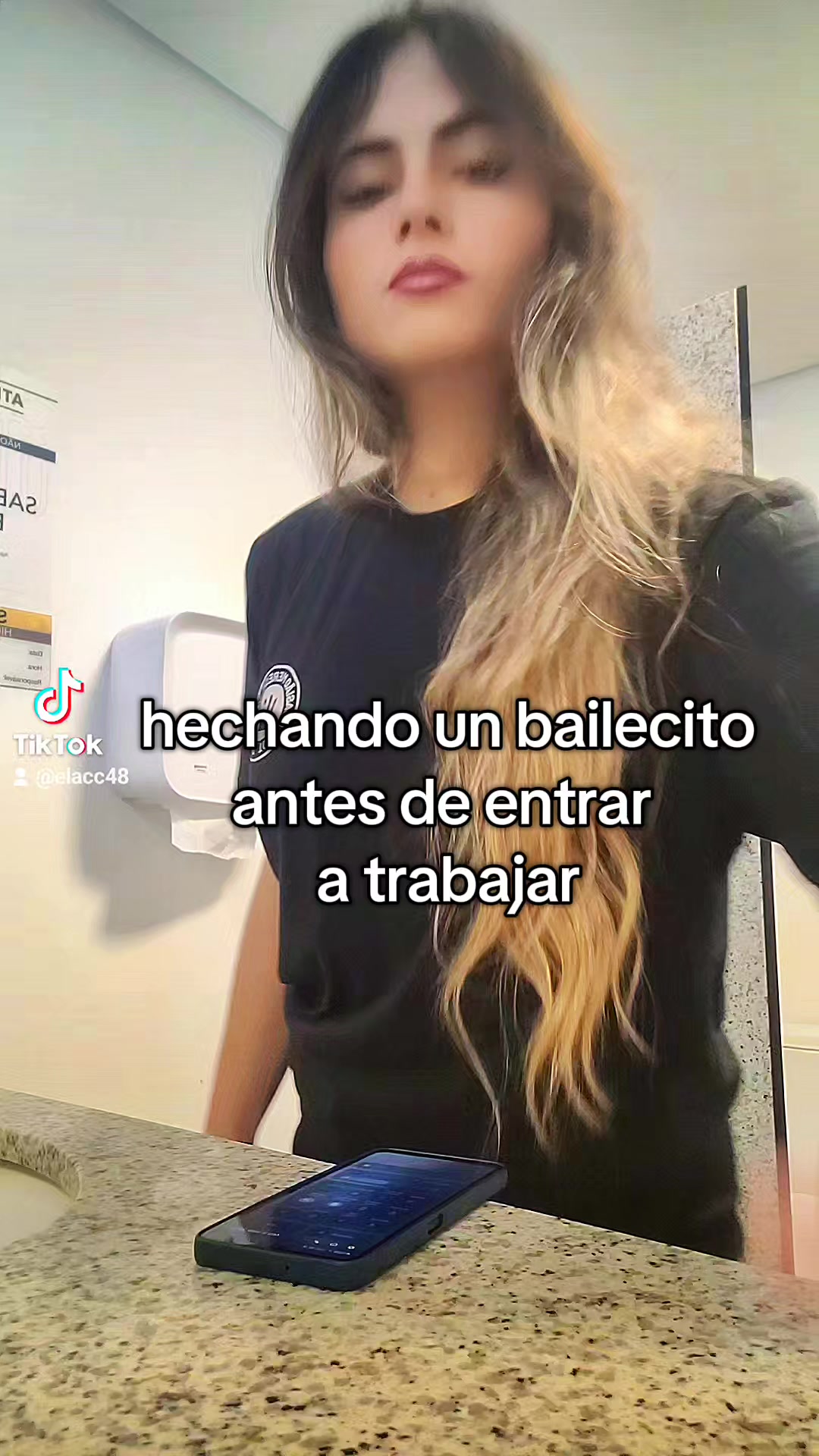 @ElaCC