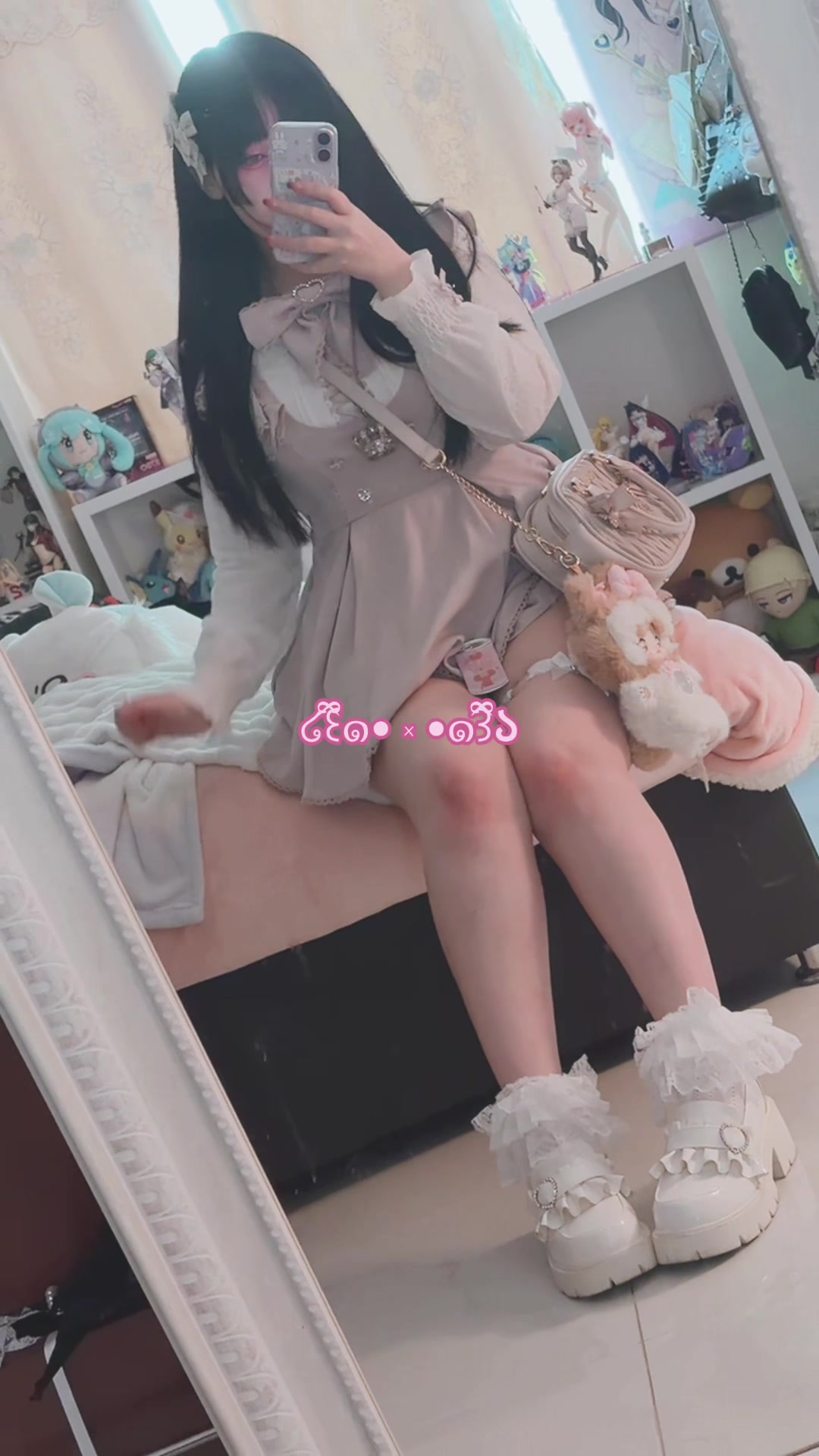 @Poniko