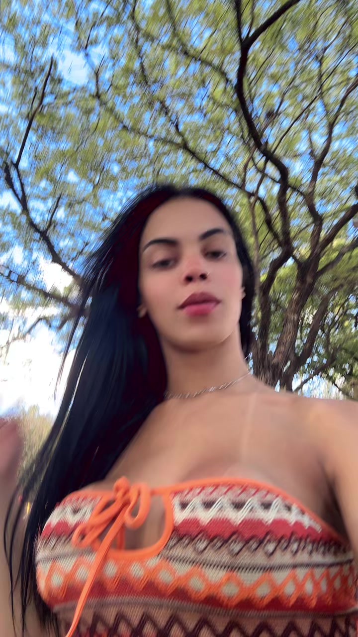 @Rarielly