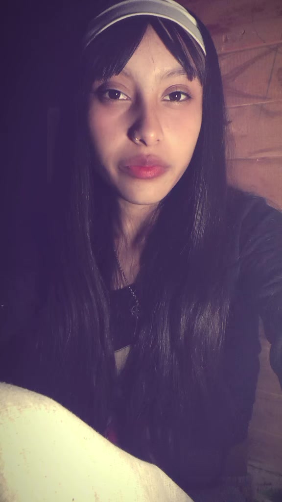 @nickii_perez