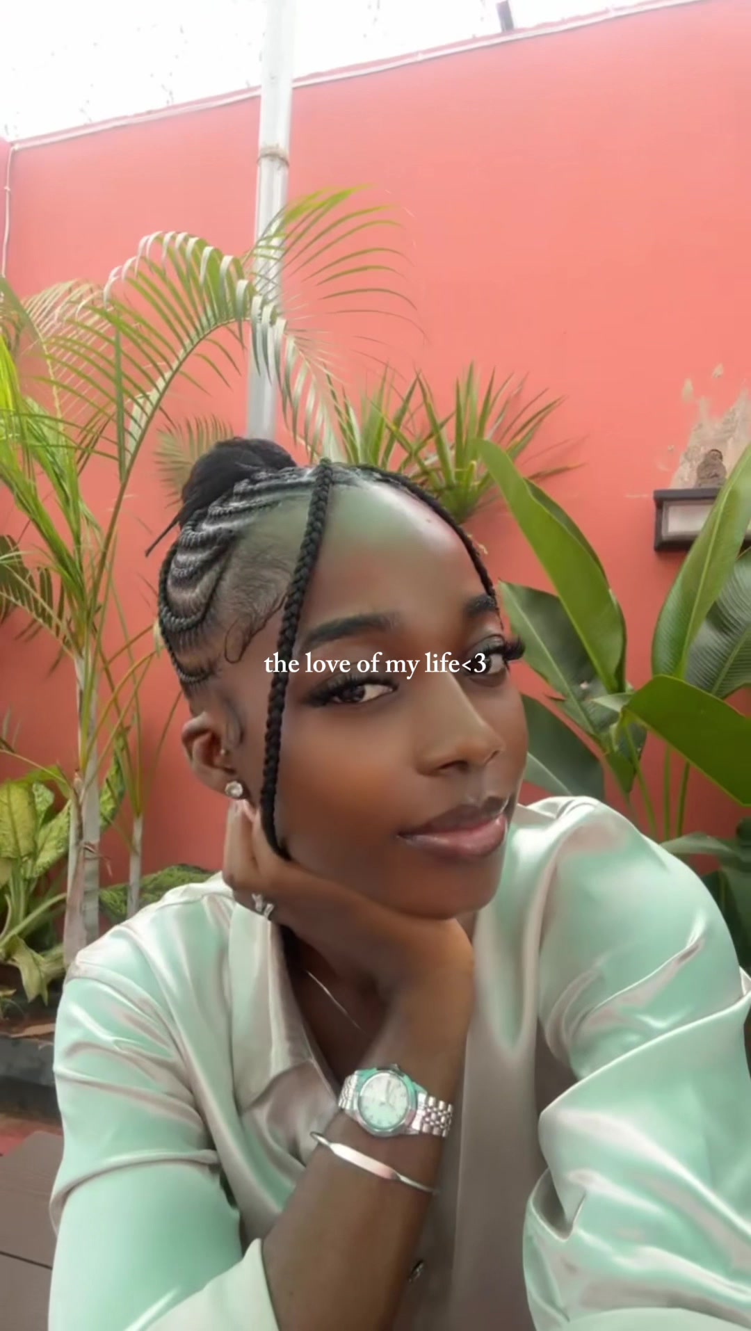 @typicalMo