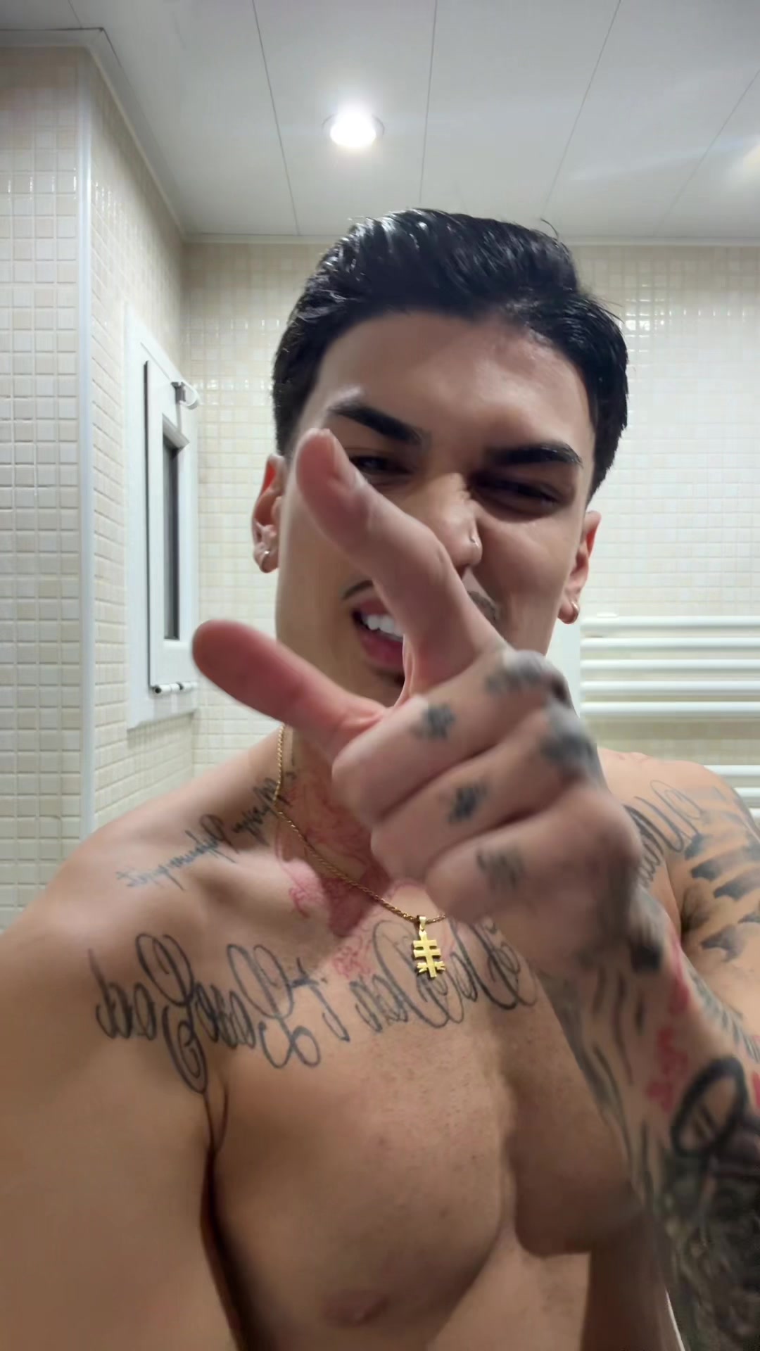 @🥀