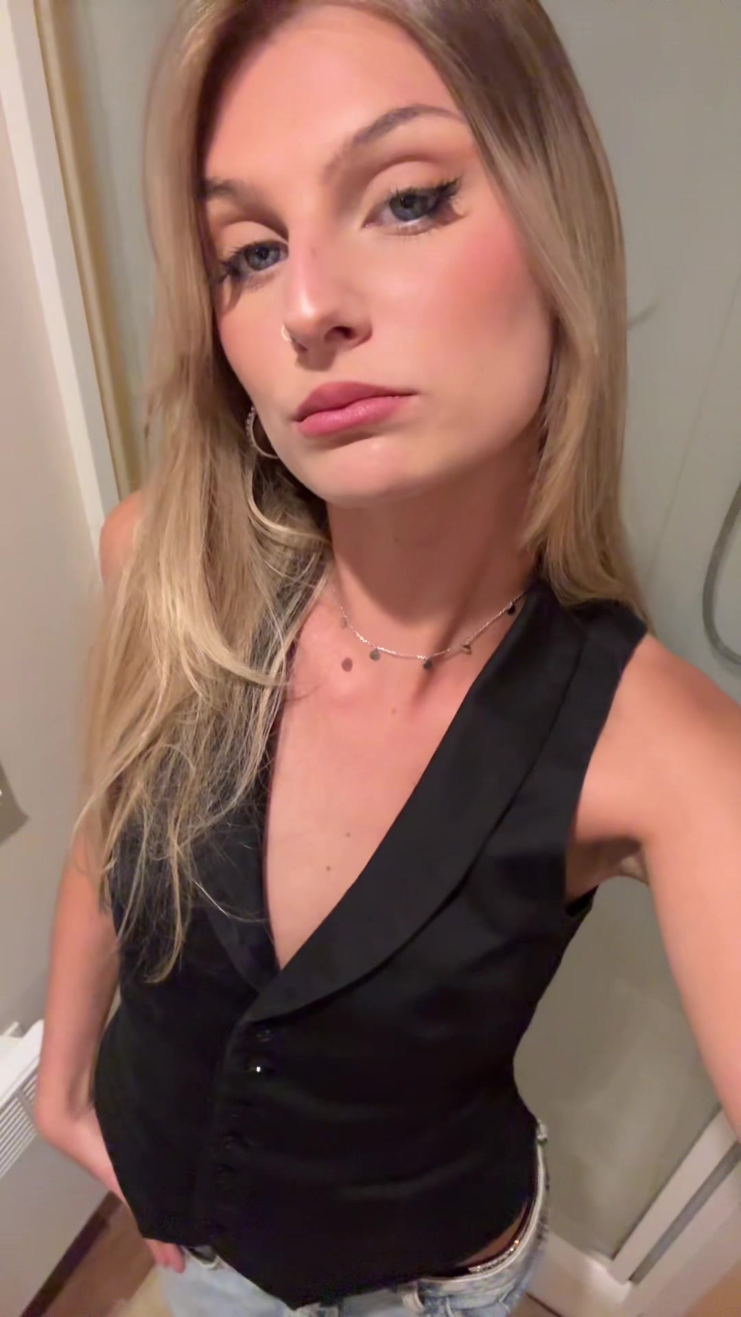 @caroline