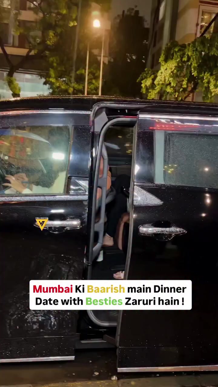 @Viral Bhayani