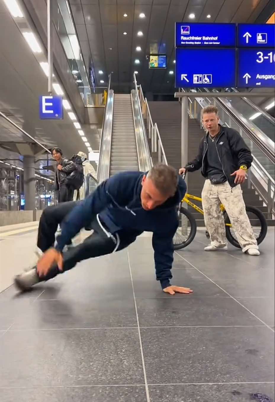 @Chris B&ouml;hm