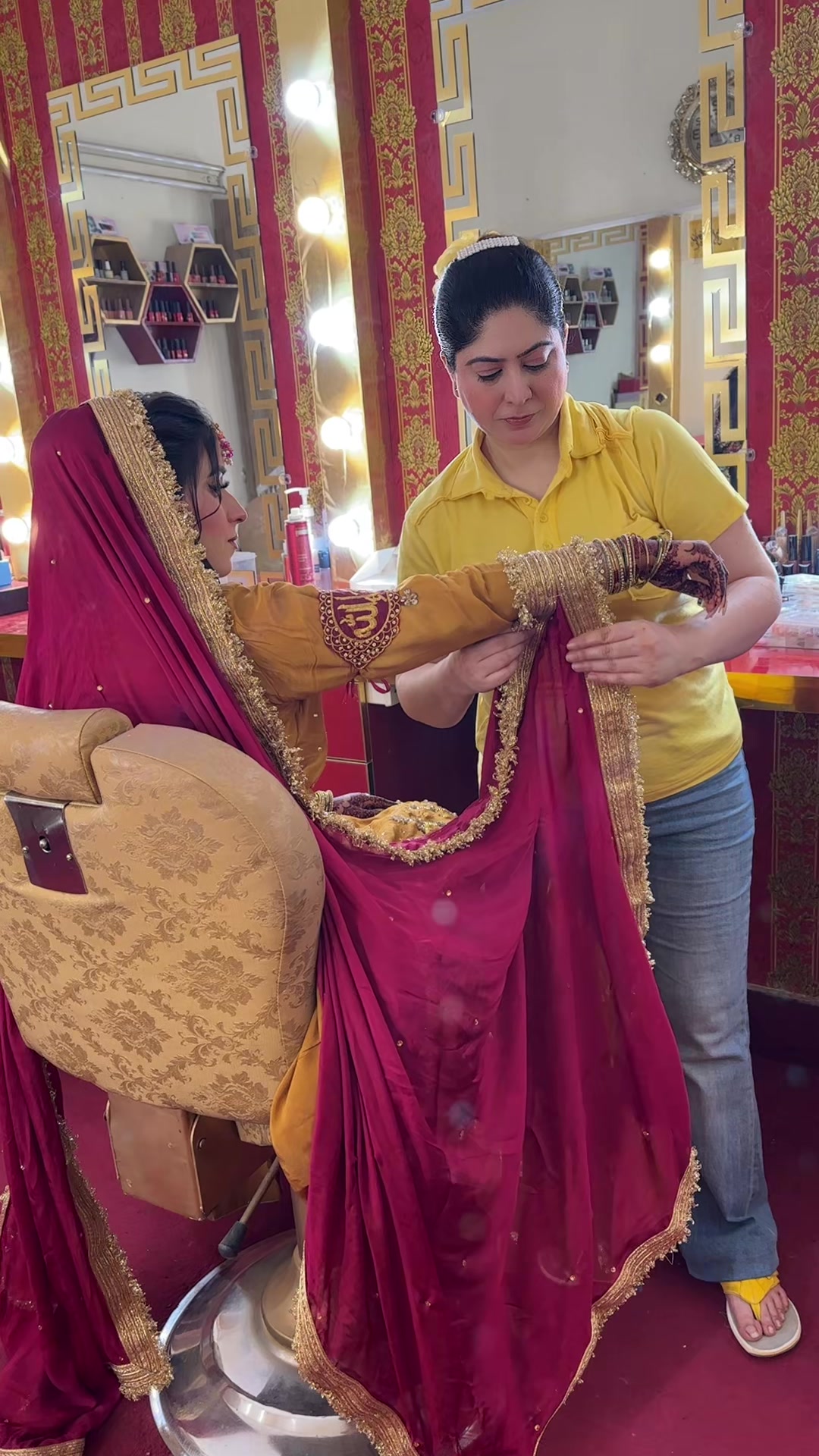 @Maheen&rsquo;s  Beauty  Parlour   ✅