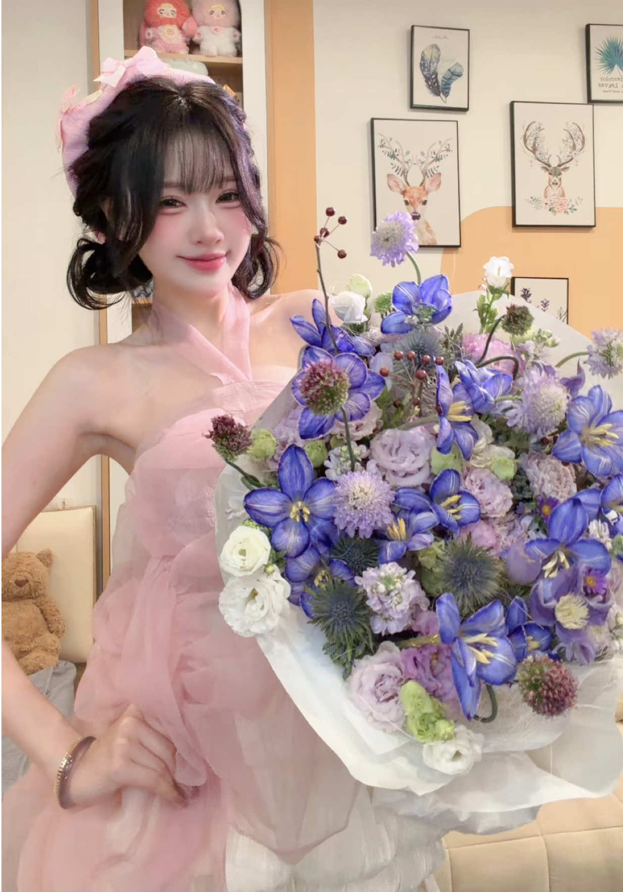 @𝑺𝒂𝒓𝒂𝒉 🦋