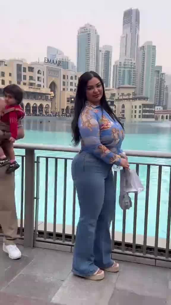 @ঔ