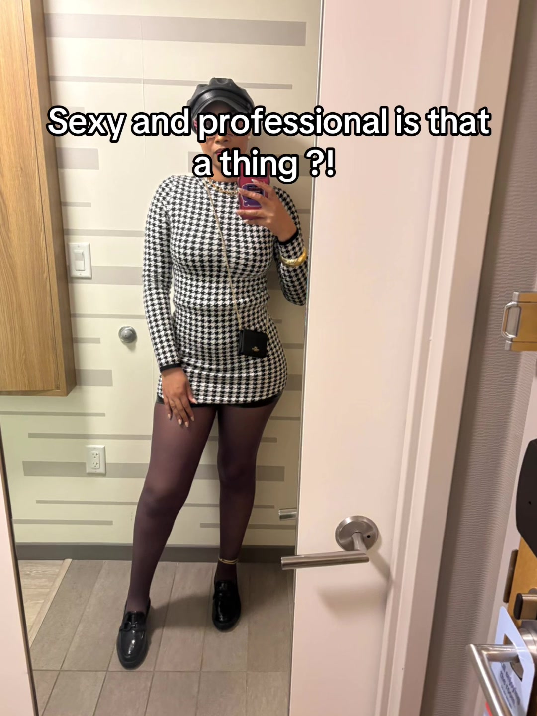 @QweenQweezy