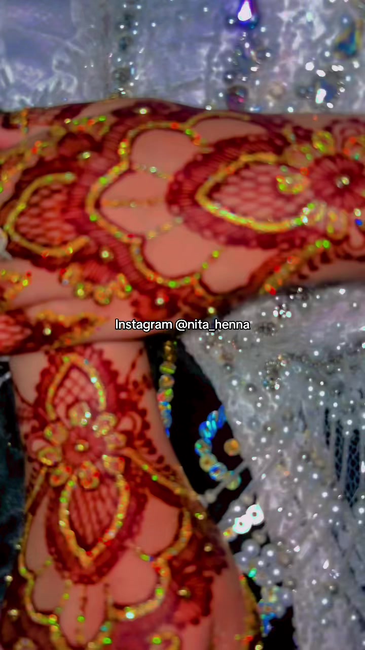 @Instagram nita_henna