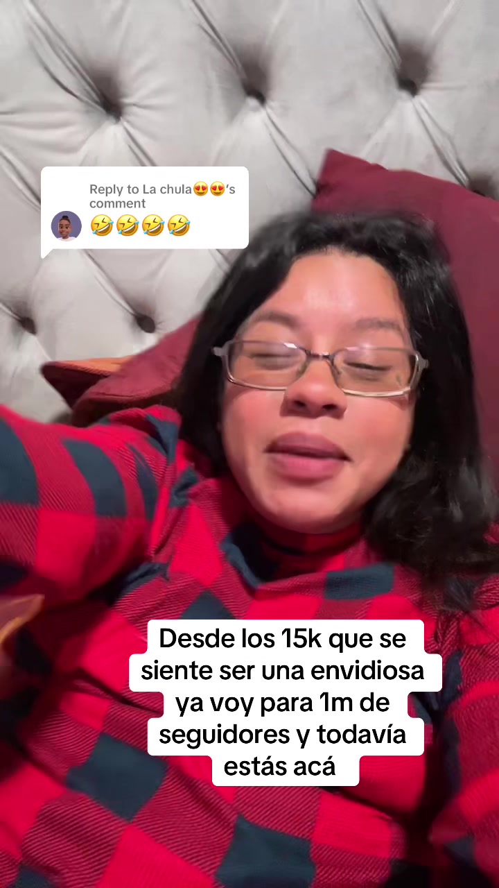 @lalalopez