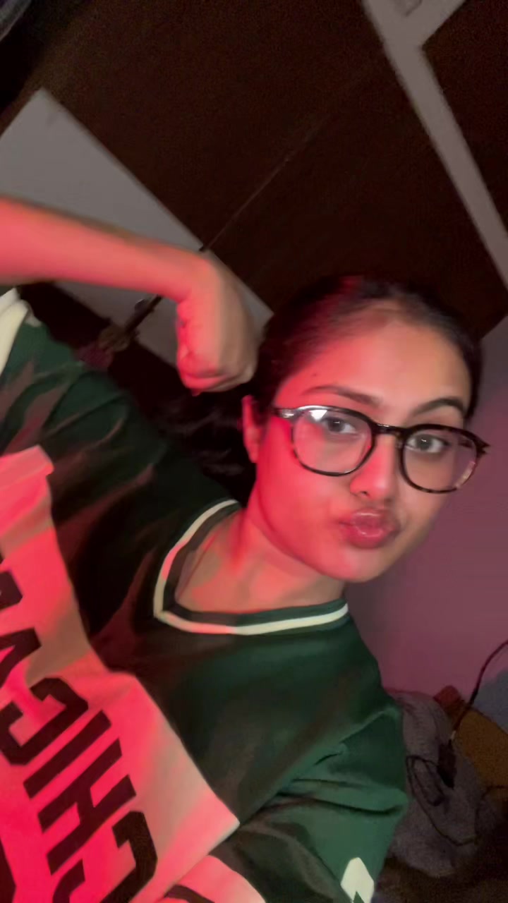 @Sapna🌙