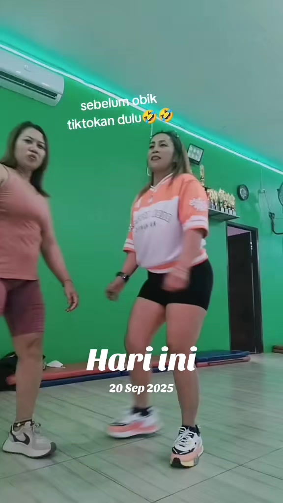 @putu_resika