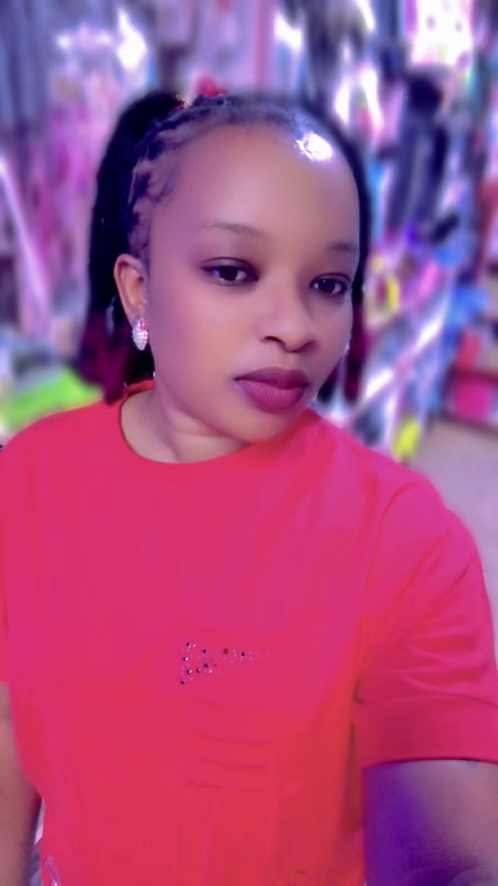 @🦋lizz🤍