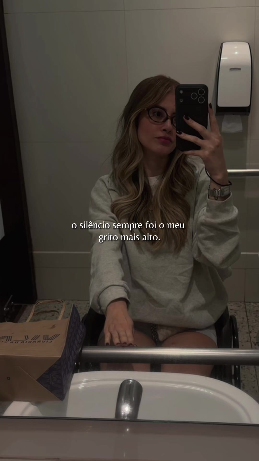 @Melzinha🕊️♿️