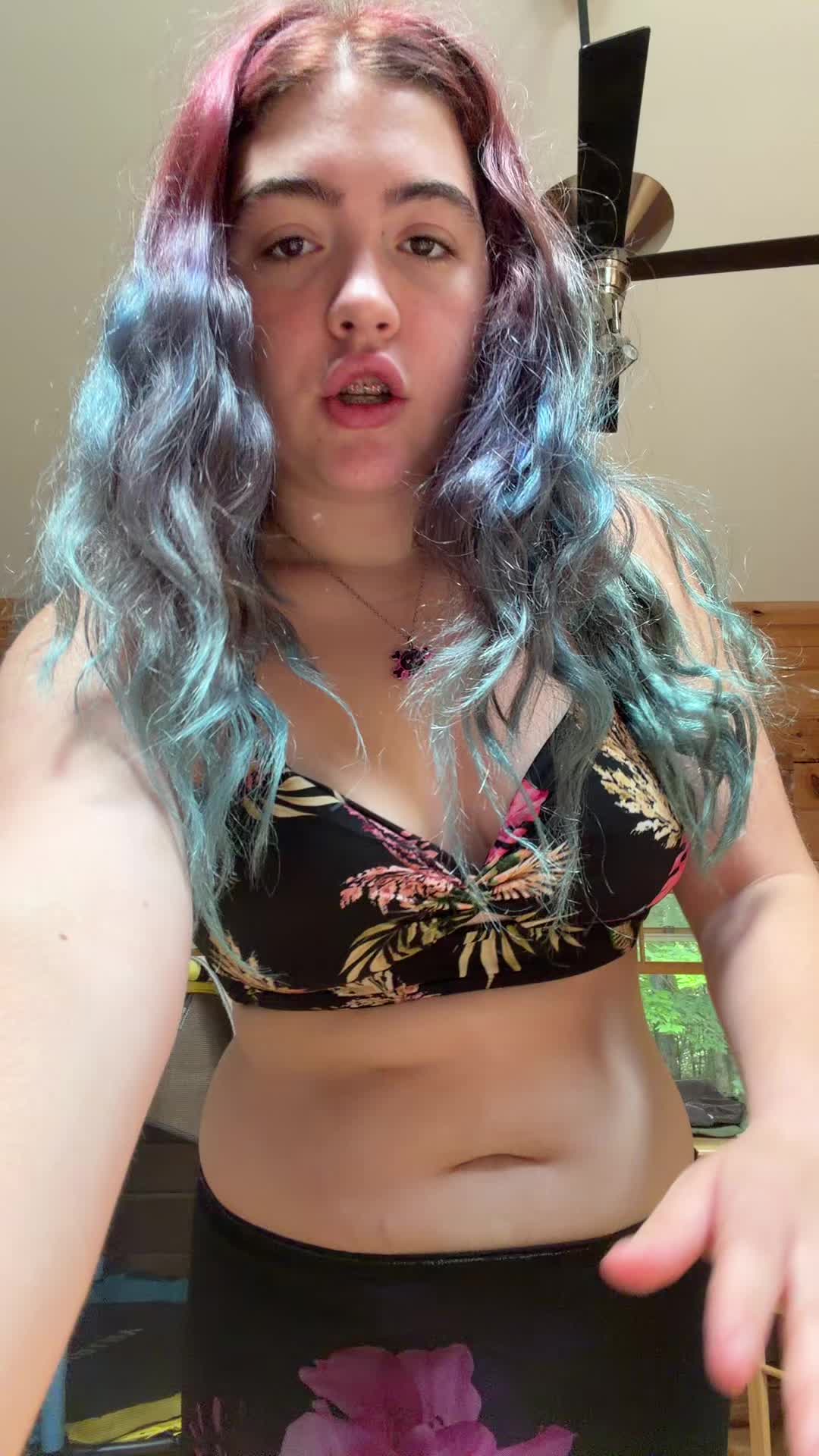@๐๐Becky๐๐