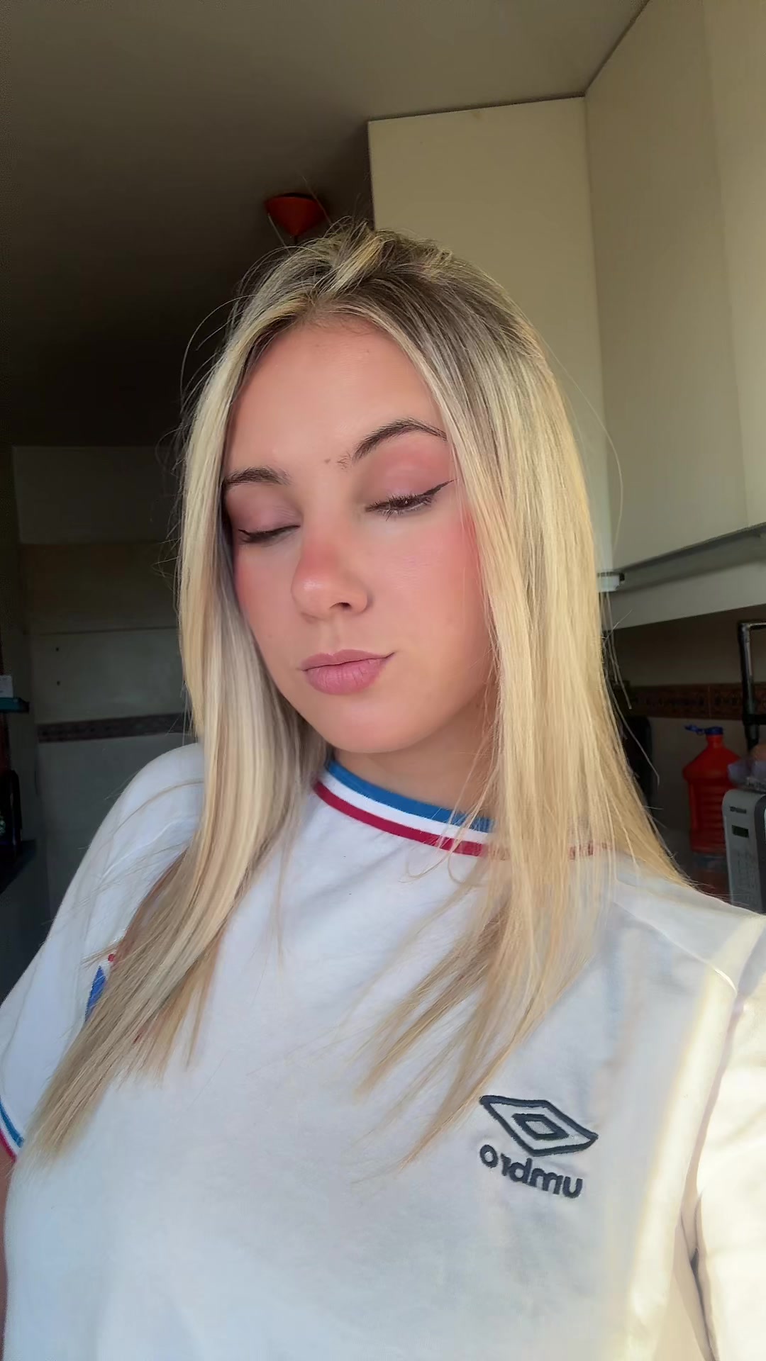 @vickymilaan