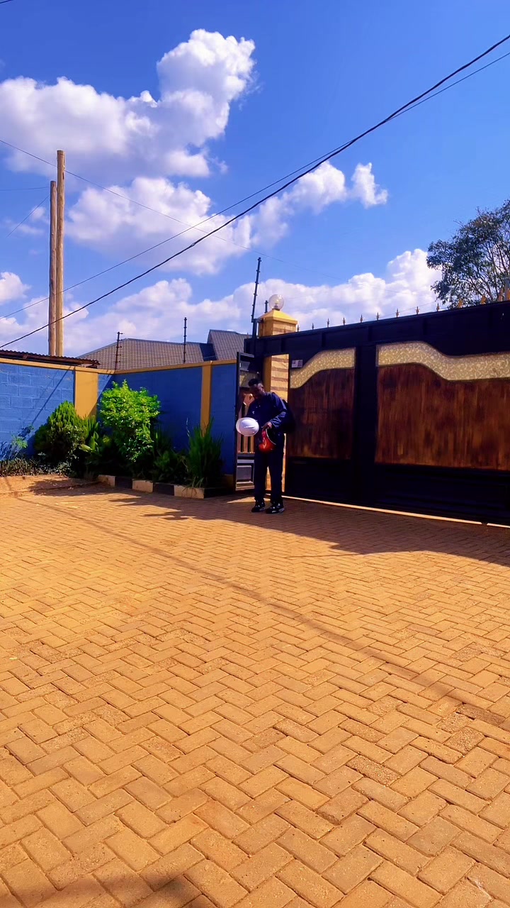 @cyrah_ug