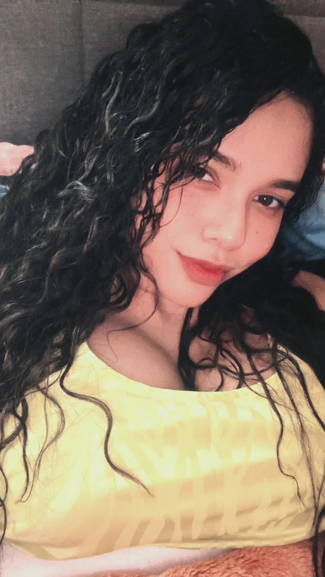 @✨🍒ℭ𝔢𝔠𝔦 𝔗𝔬𝔯𝔯𝔢𝔰🍒✨