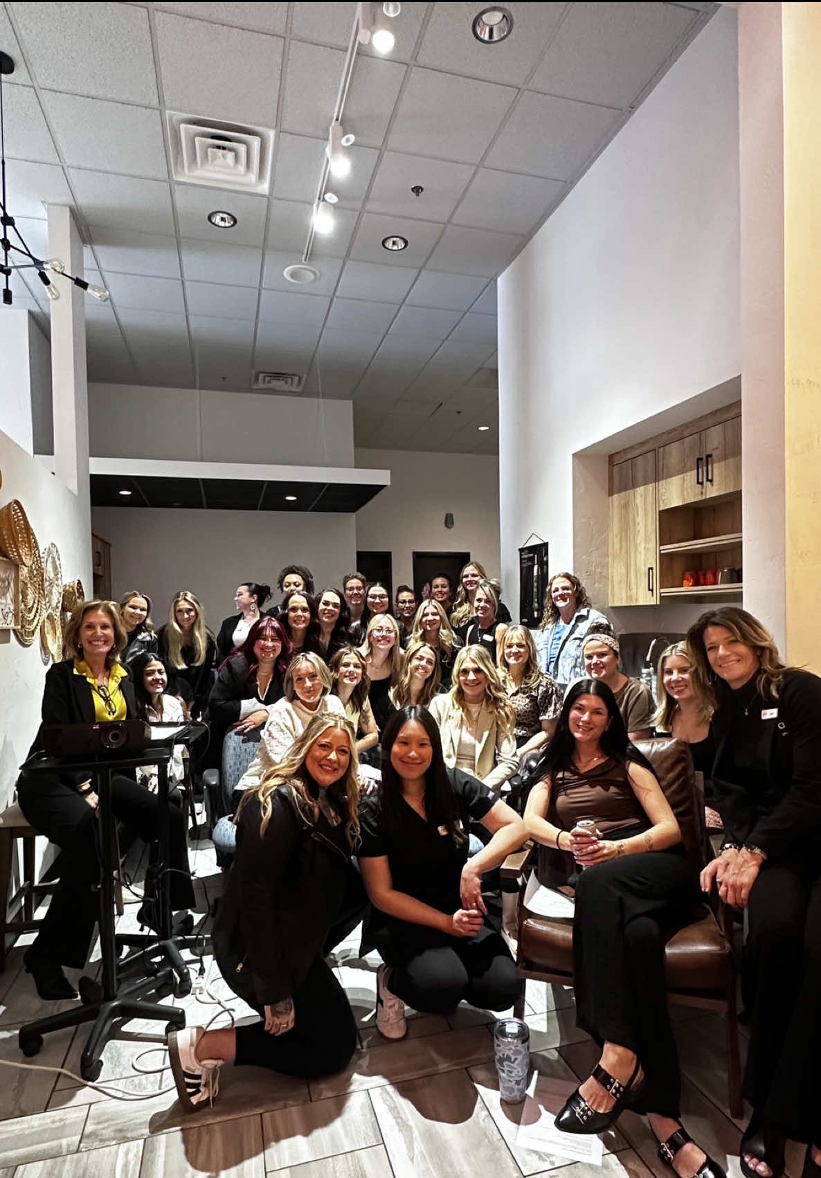 @A Glo Spa & Salon Co.