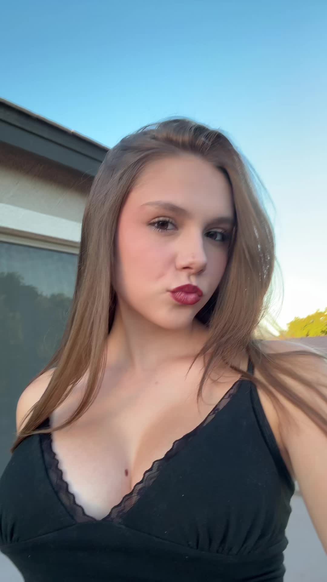 @Lilly Renee💫