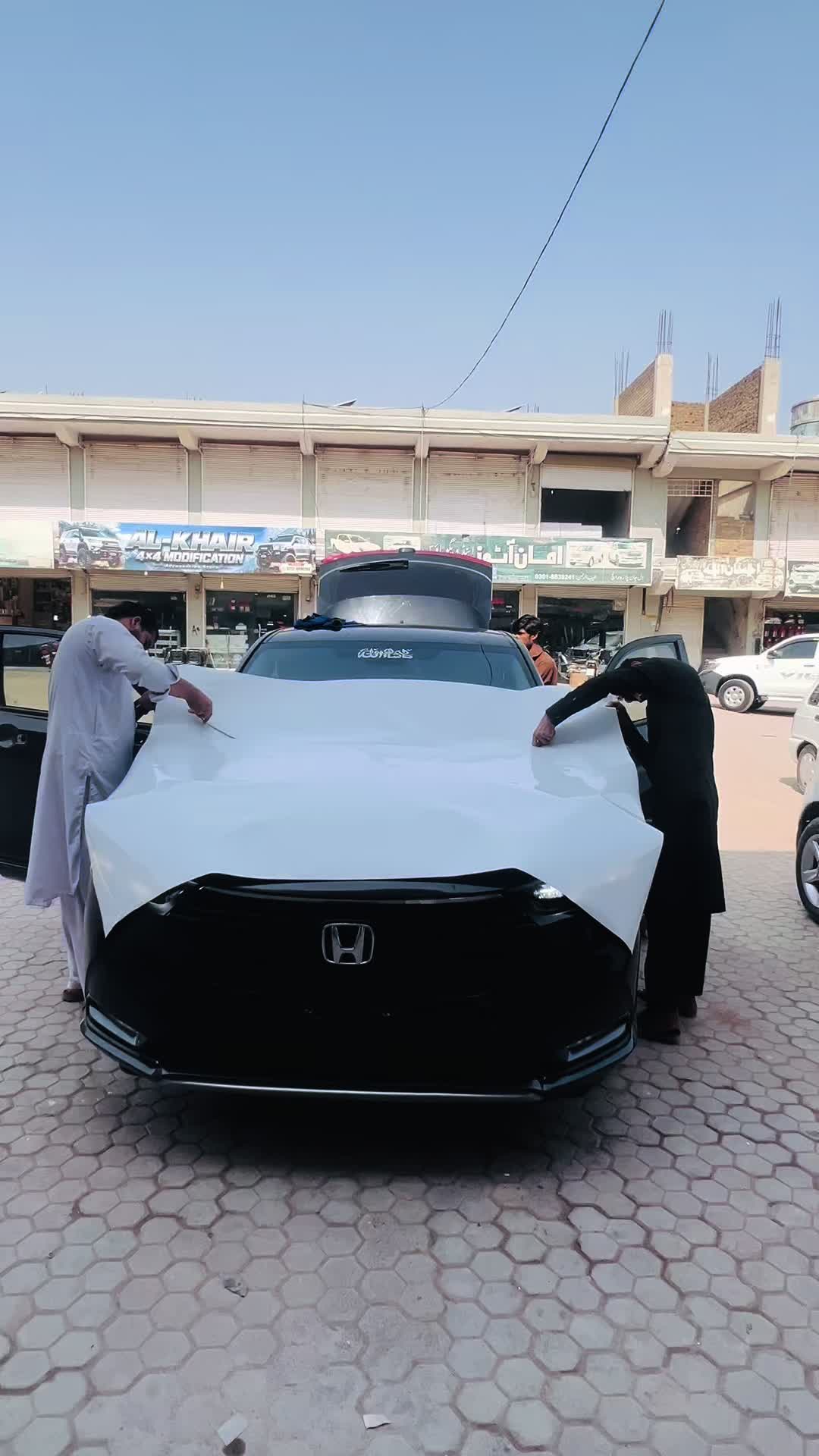 @النافع آٹو عدنان پلازہ پشاور