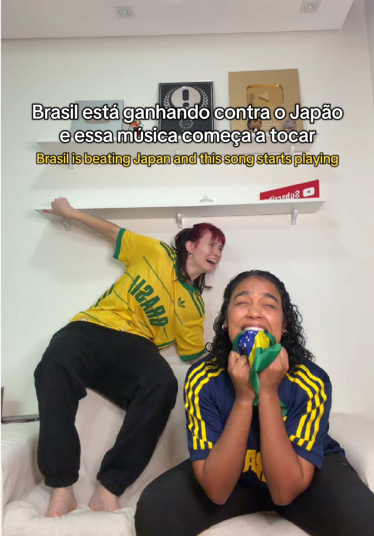 @Julia K Barni