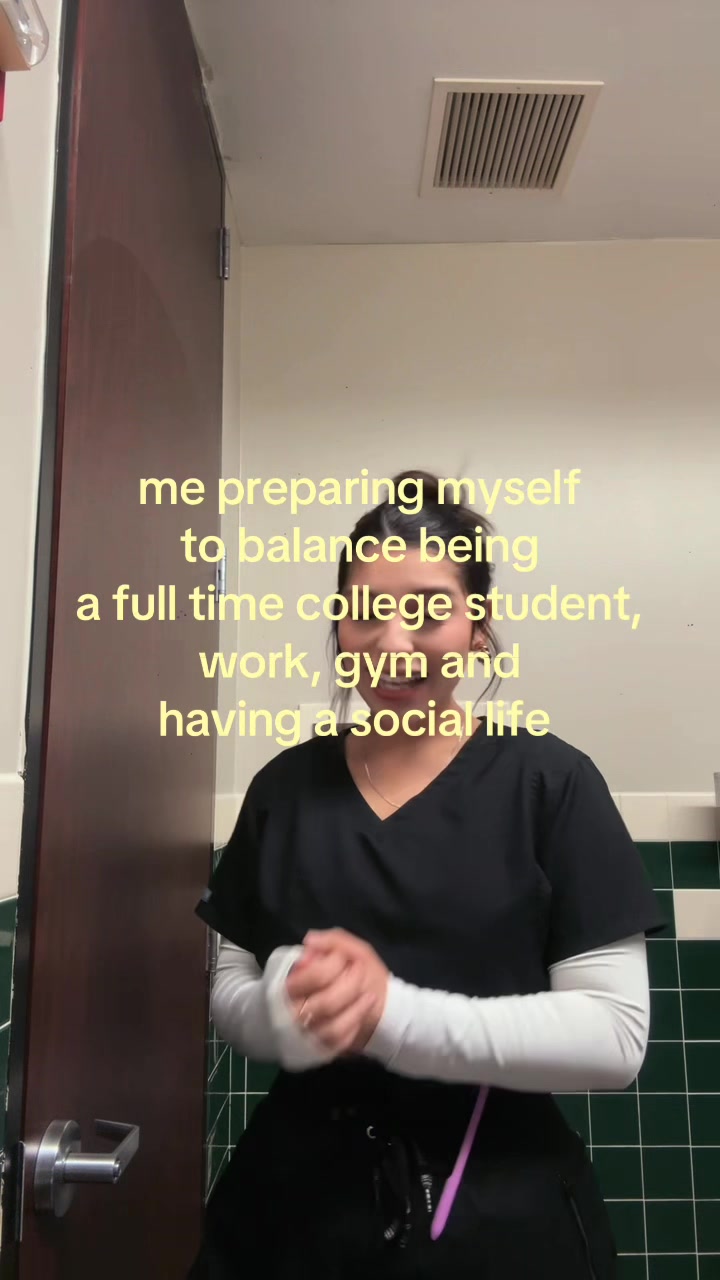 @yessi
