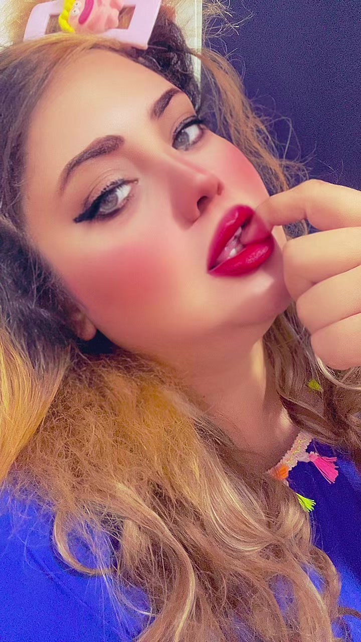 @Mollyالرايقه قلب الكيكه 🧿🧿