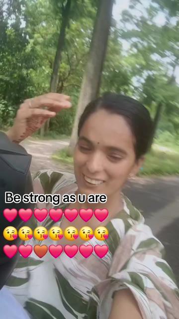 @Roshani (Light ❤️❤️❤️❤️)