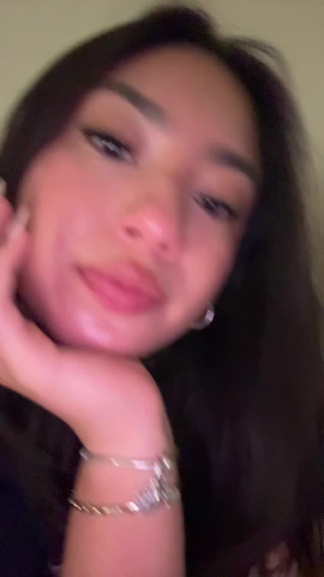 @g