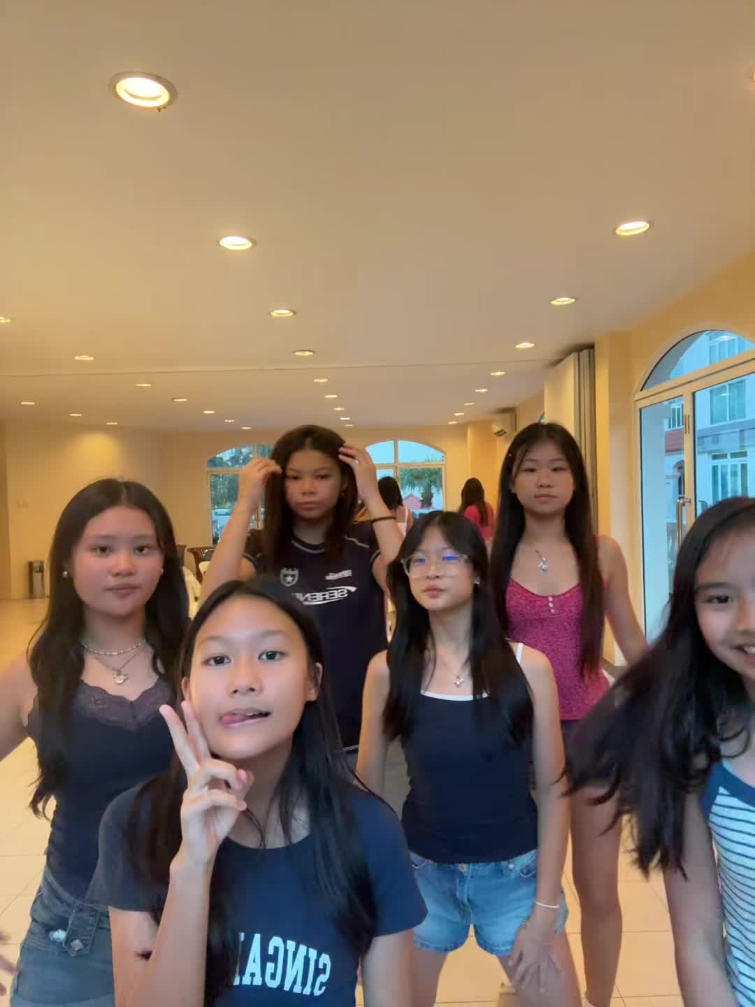 @Mιƙαყʅҽ ★