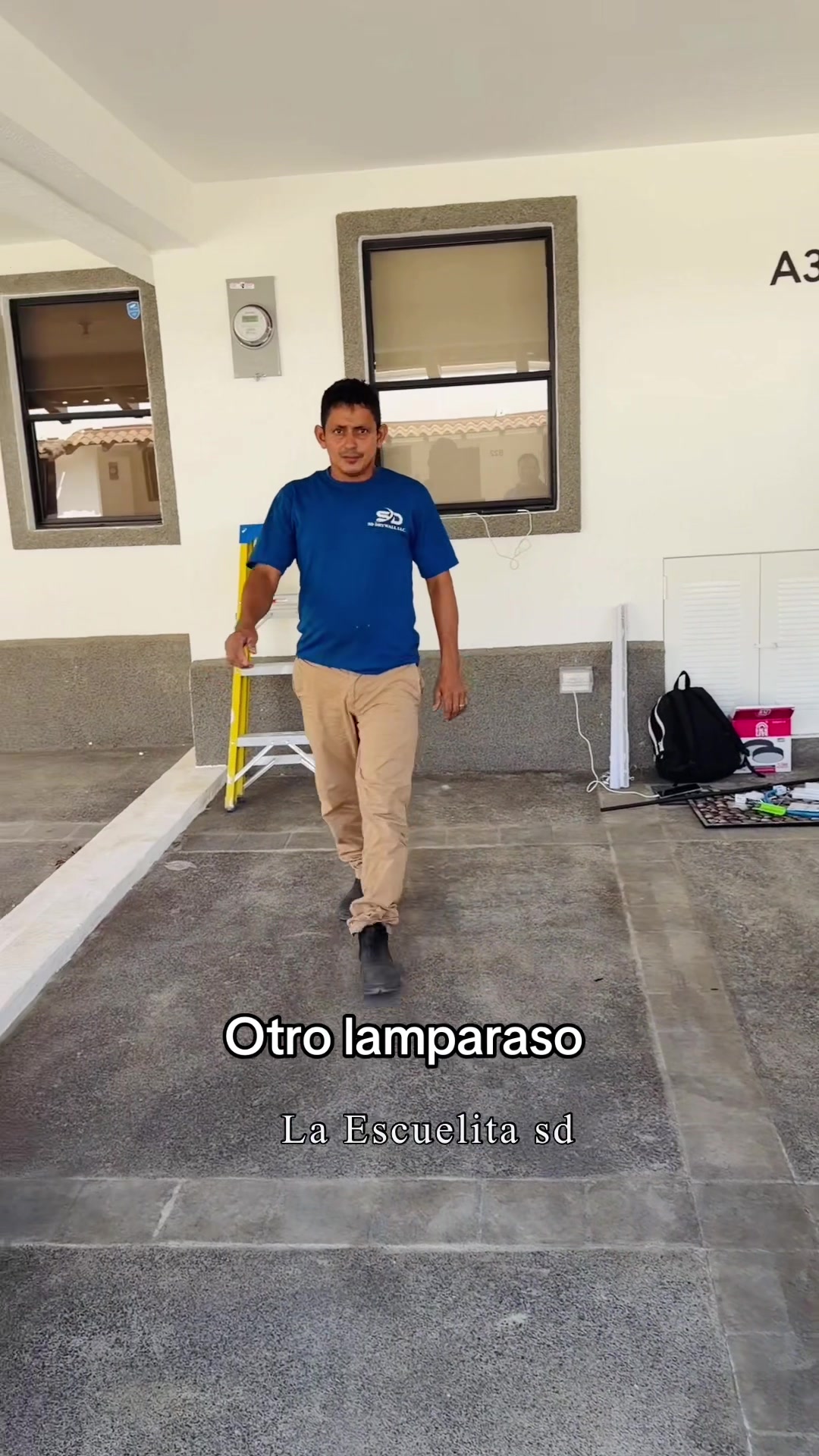 @Laescuelitasd_Oficial