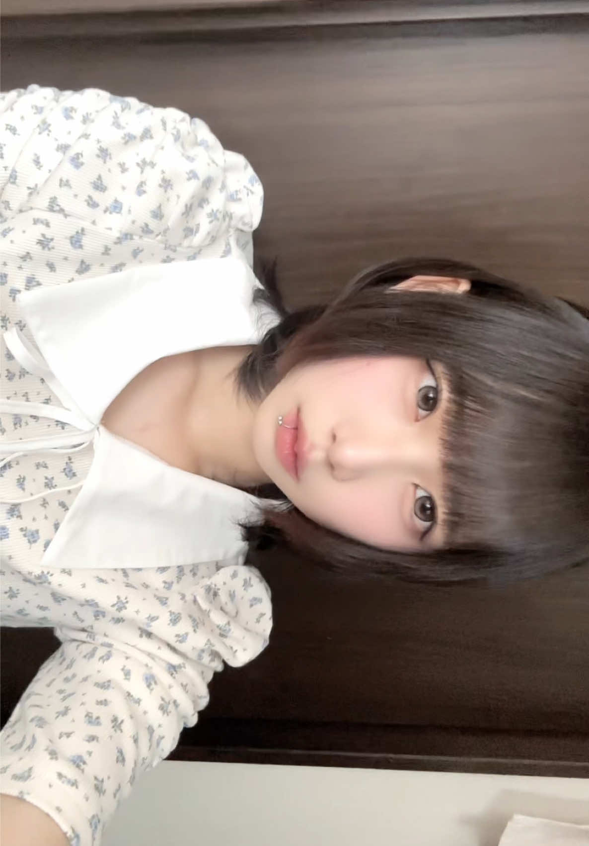@りる