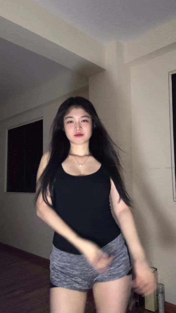 @🐷ehlgay🐷(Official 1M)