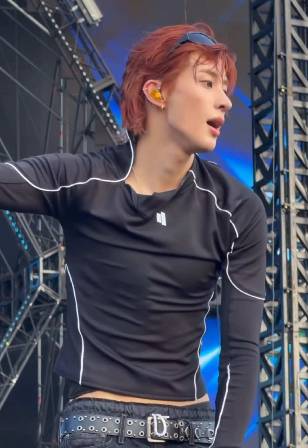 @🍎