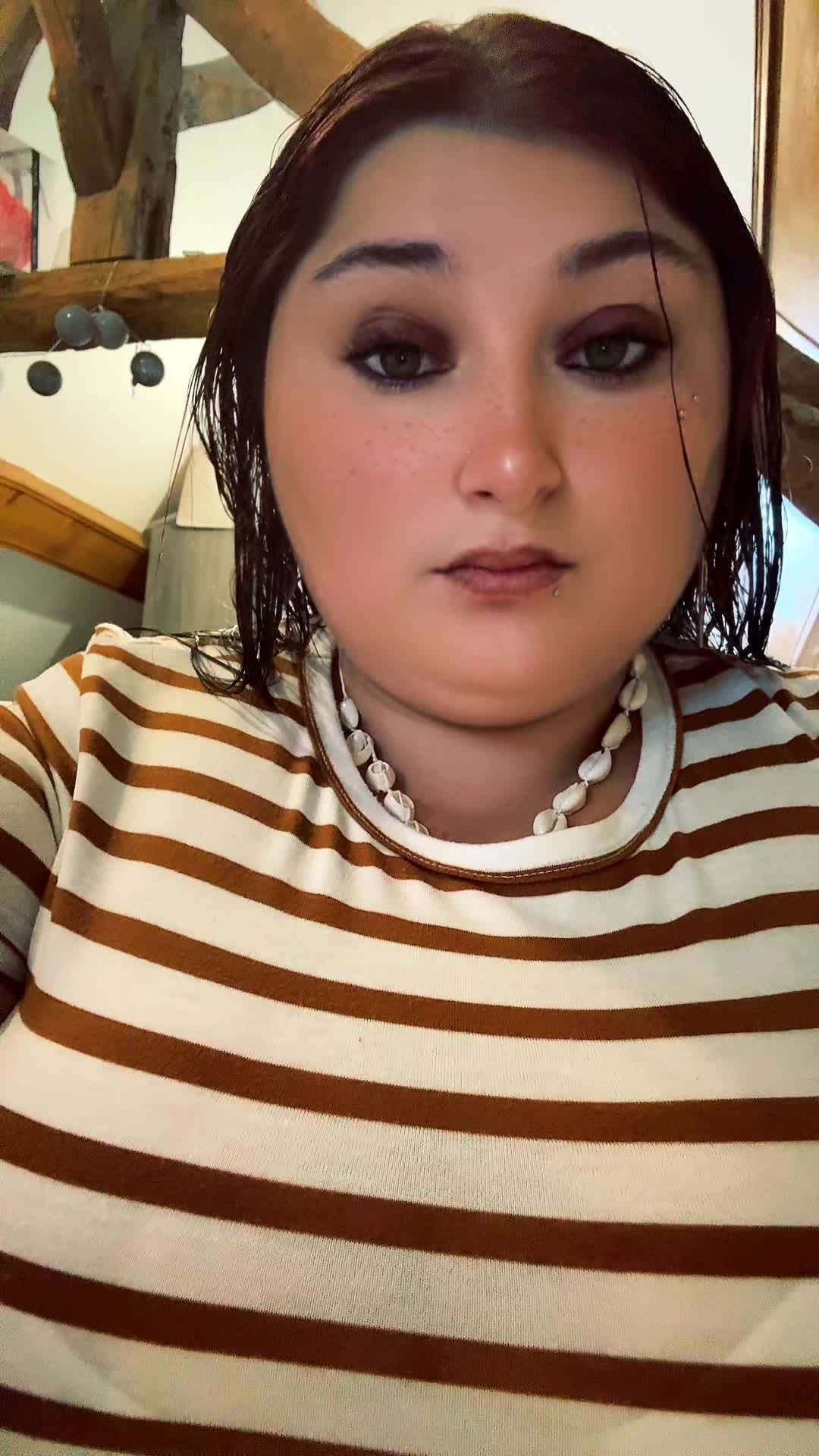 @lauradimcrame