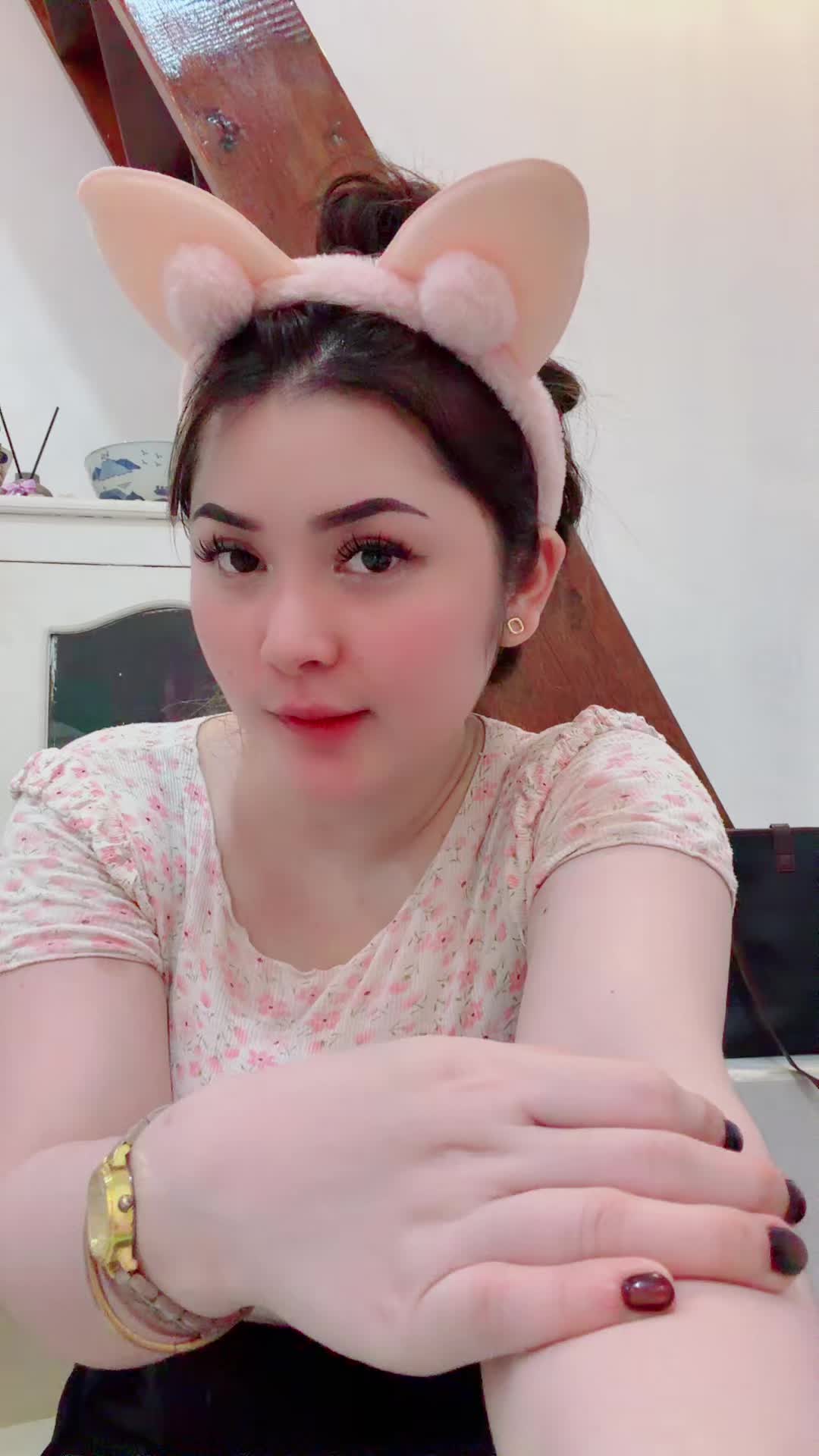 @Rieneskedua