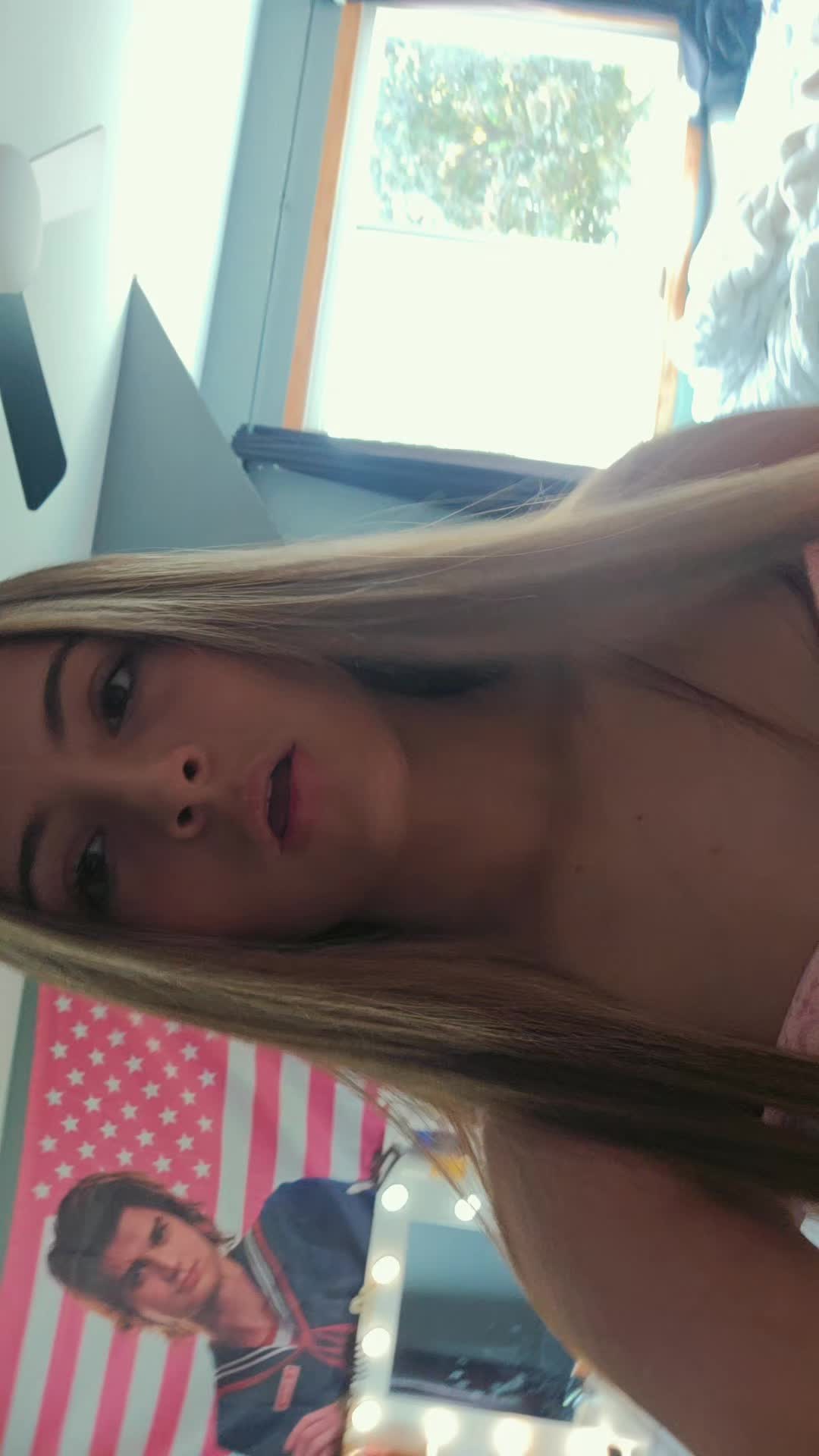 @Luciana