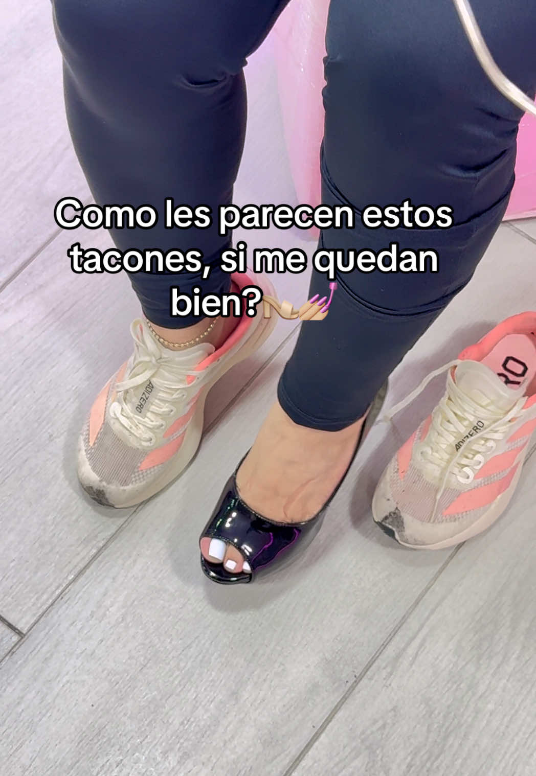 @lorenitafeett