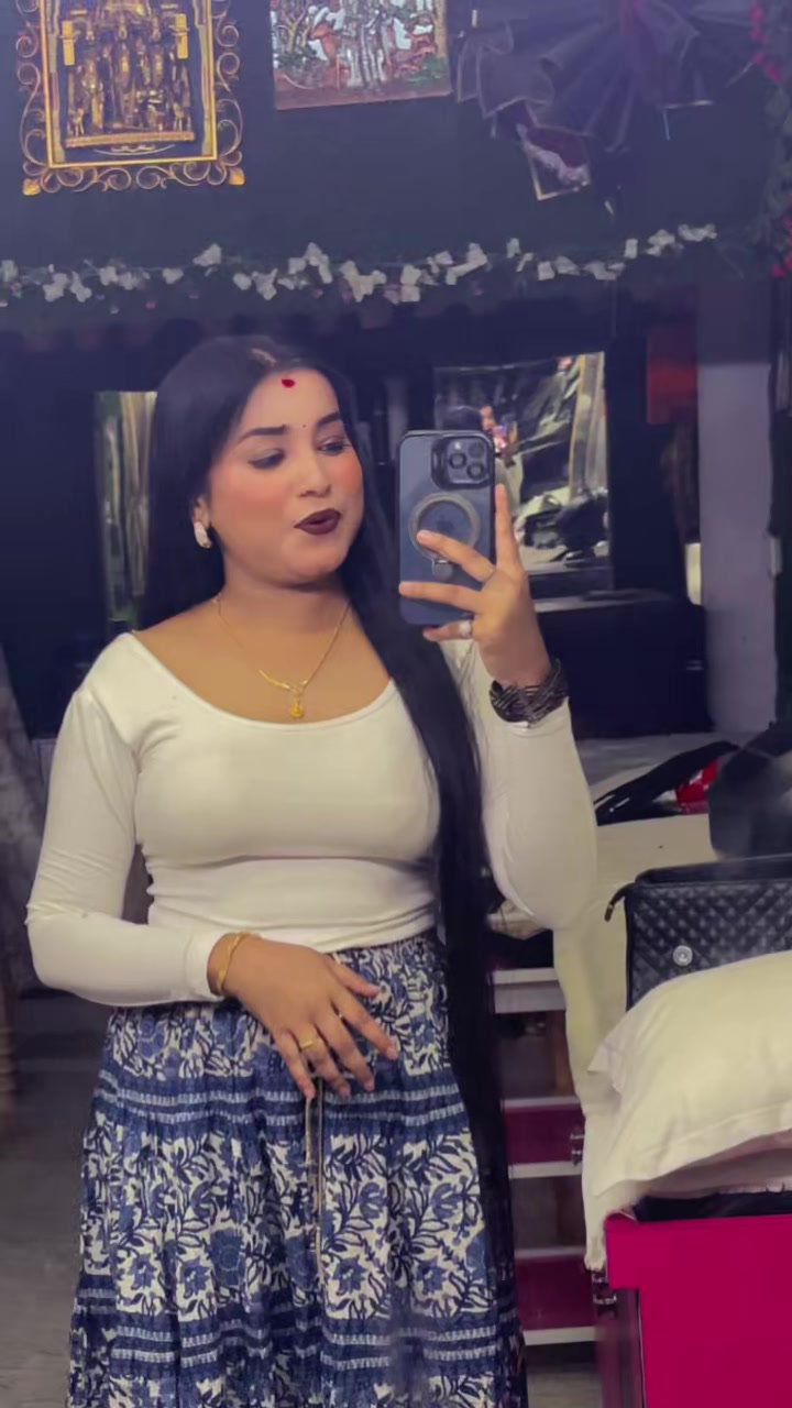 @Shila--makeup studio parasi