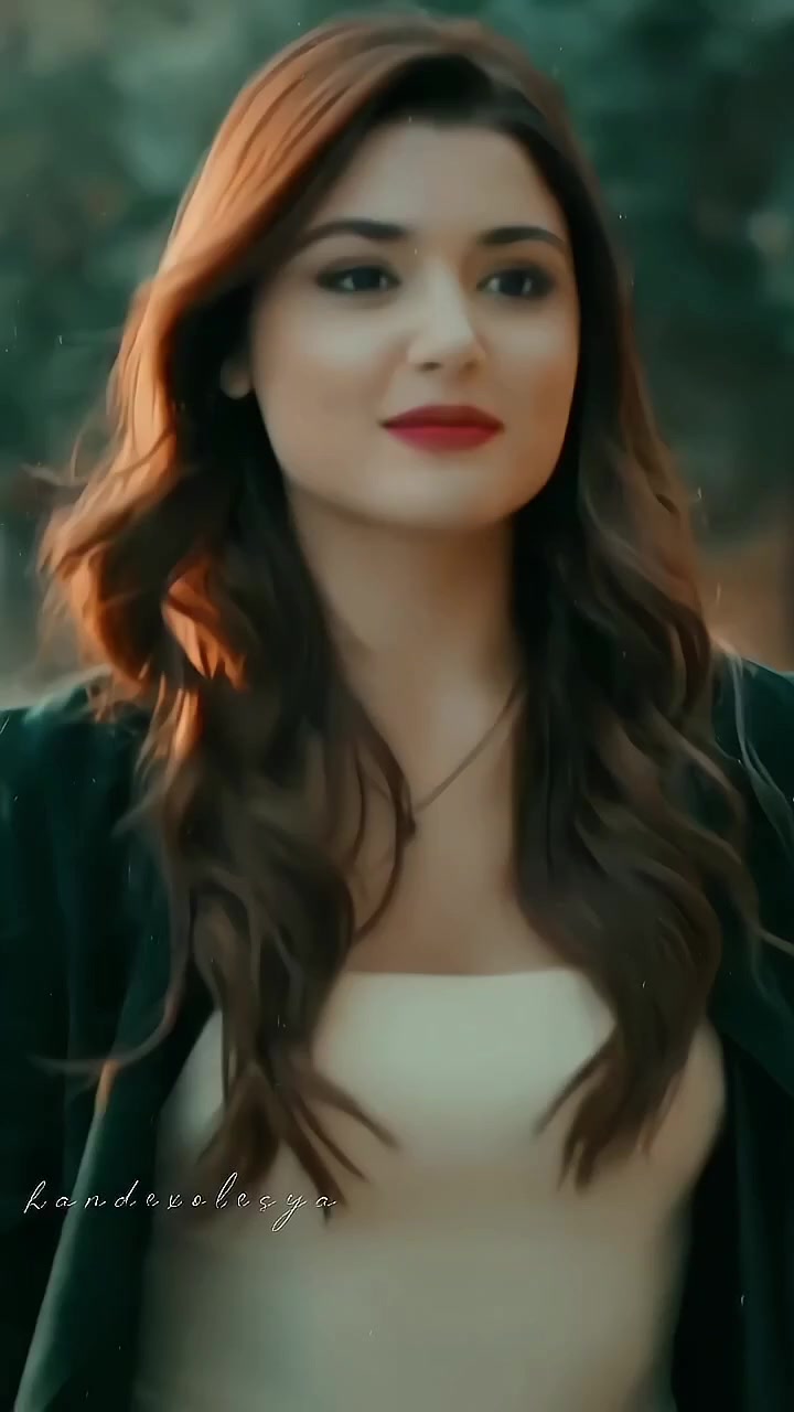 @💞Hande ercal💞