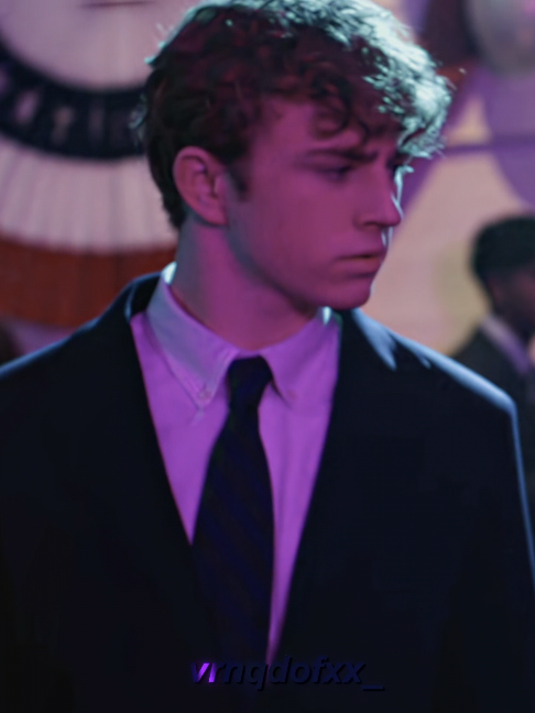 @𑣲⋆ 🪽