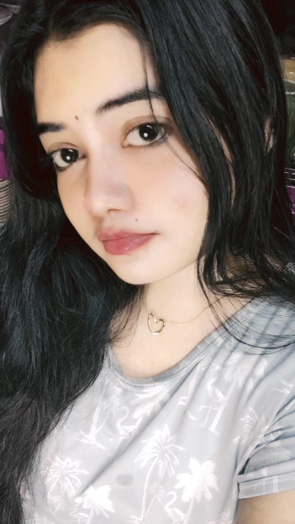 @PriYa DaS ❀