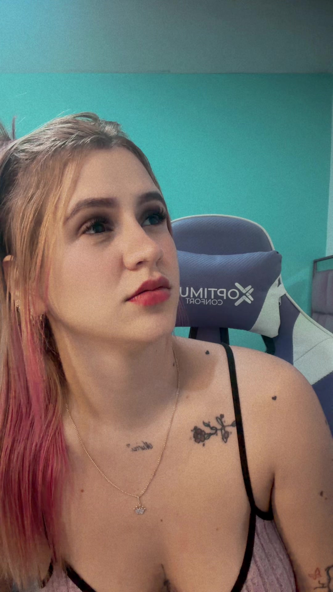 @Karlaescalonaa🎸🎙️🌙⌛️🔋🇳🇮
