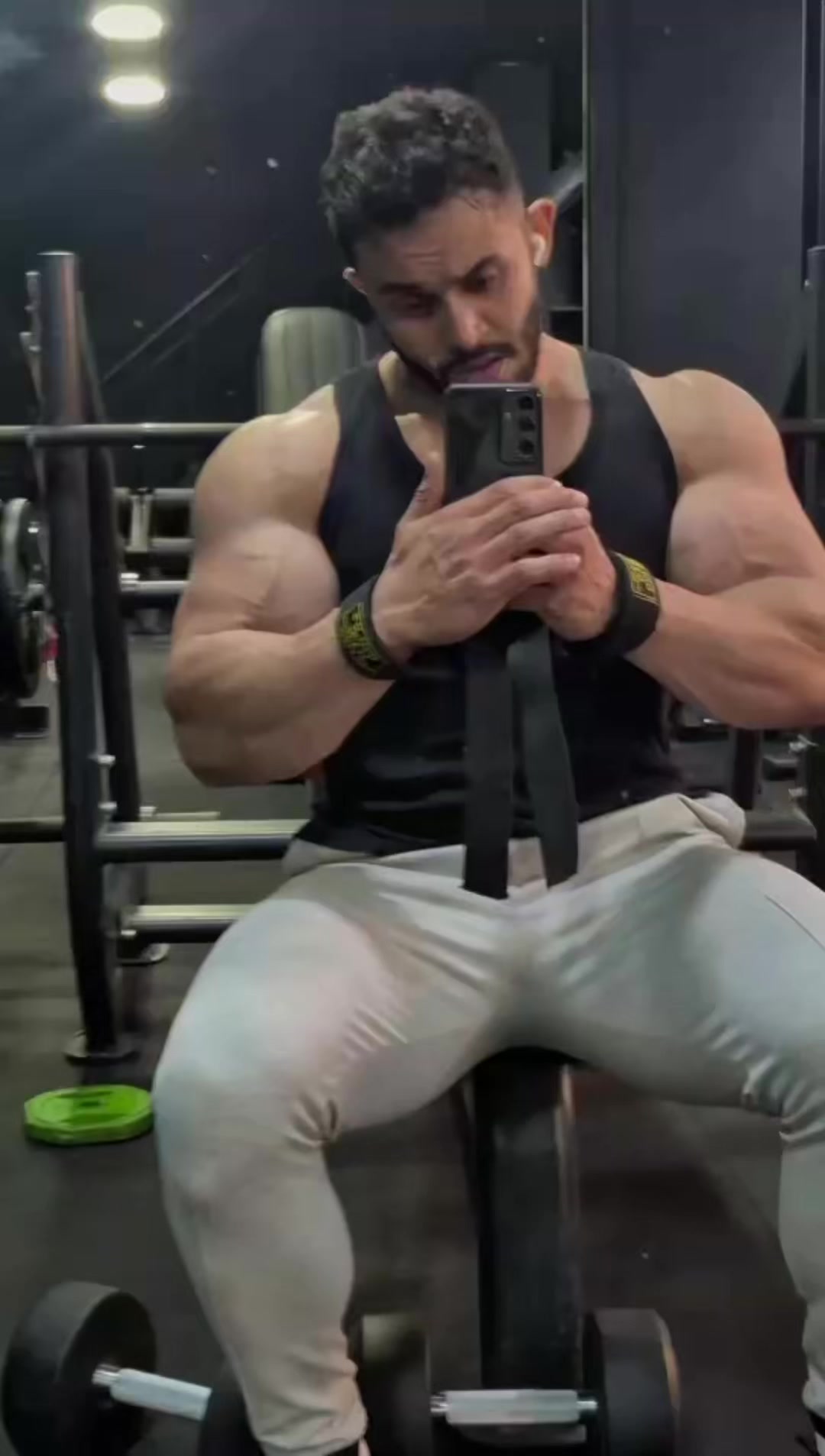 @lefkiradel