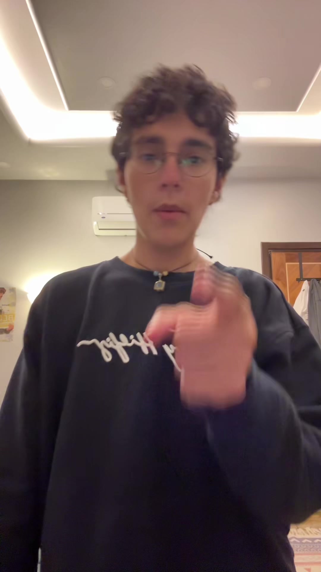@dUL