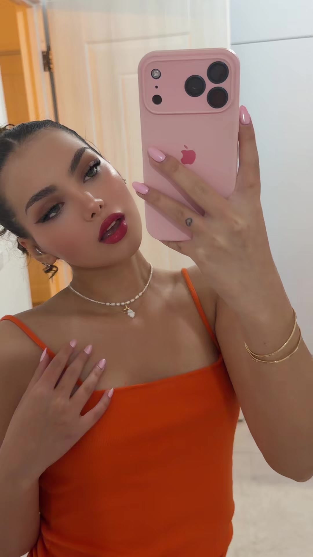 @_.niikkaa